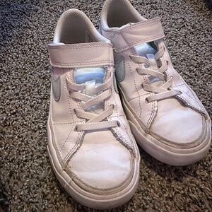 Nike Kids White Sneakers with Blue Accents